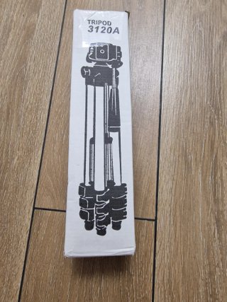Trípode Negro Compacto