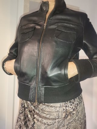 Chaqueta de cuero negra Aviatrix