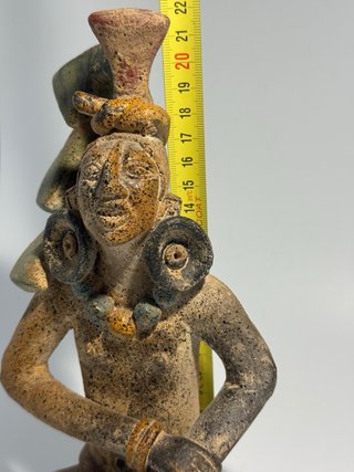 Silbato / figura Maya Antropomorfa Jaina