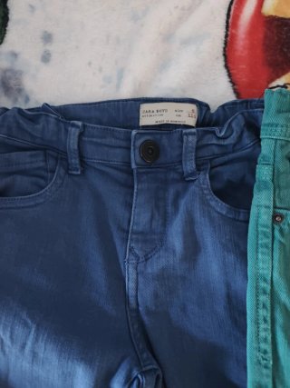 Pantalones Zara niño azul y verde