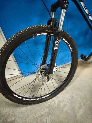 Bicicleta de Montaña SP-PRO Negra