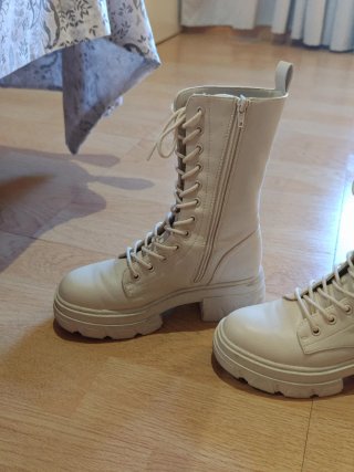 Botas Beige Talla 37