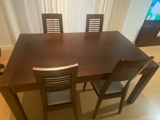 Mesa extensible 150x90 a 2,20x90 y 6 sillas