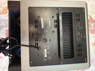Subwoofer Yamaha YST-SW015