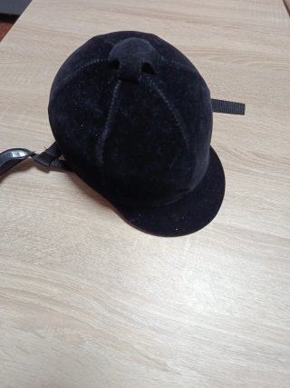 Casco de equitación negro
