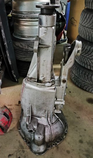 Caja de cambios Triumph TR6