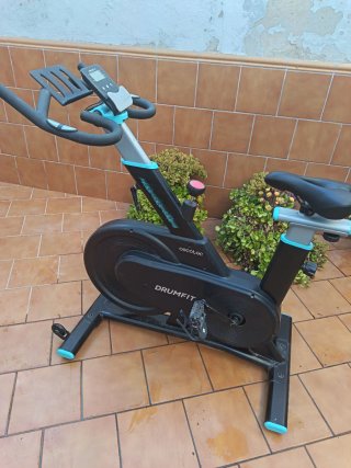 Bicicleta estática Cecotec DrumFit I.