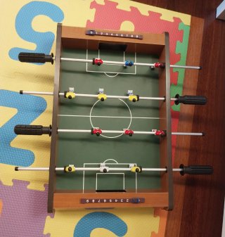 Futbolín infantil de mesa