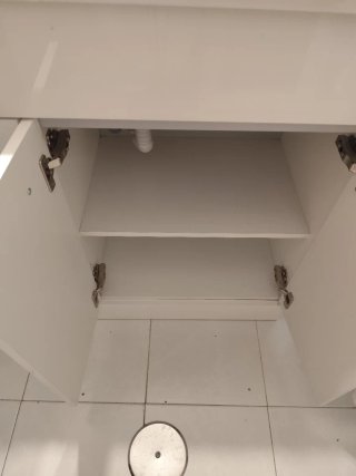 Lavabo, mueble y grifo