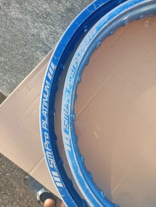 Aros llantas SMPro Azules 18 y 21 enduro