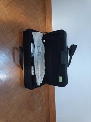 Trompeta Startone con funda