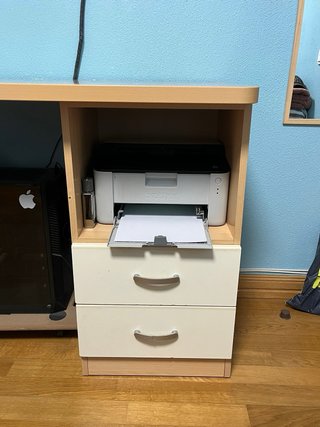 Escritorio de esquina madera y estantería