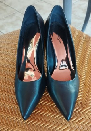 Zapatos de tacón Tosca Blu negros