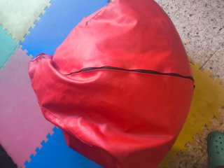 Lote 3 puffs: 1 grande rojo, 2 pequeños rosa
