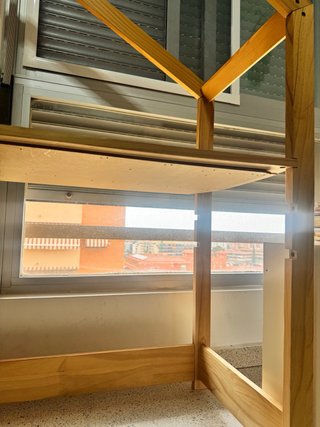 Escritorio infantil casita madera