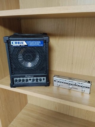 Guitarra Eléctrica + Amplificador + Pedalera