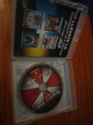 Resident Evil: Ultratumba 3D Blu-ray perfecto