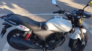Moto Keeway RKV 125cc Blanca