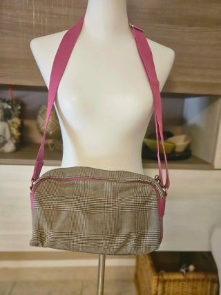Borsa a tracolla Lacoste fantasia plaid rosa