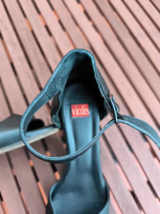 Zapatos de tacón Vialis negros mujer