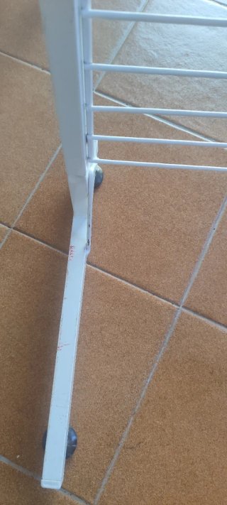 Expositor metálico blanco desmontable
