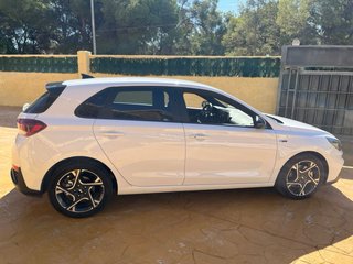 Hyundai i30 2022