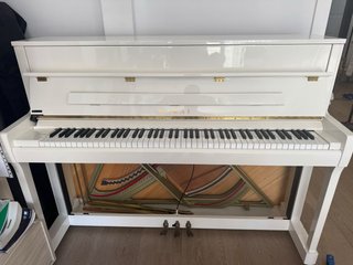 Piano Kawai K20 Blanco