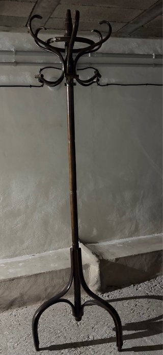 Perchero antiguo madera