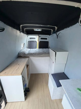 Nissan Interstar camper
