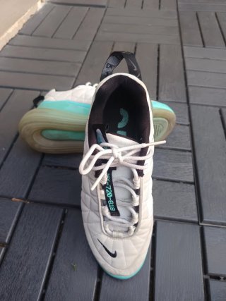 Nike Air Max 720-818 Blancas y Turquesa