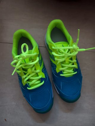 Zapatillas de pádel UIKMA azul y verde