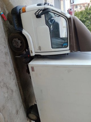 Nissan Cabstar 2000