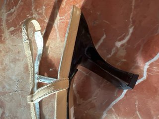 Zapatos camel Studio Paloma Talla 39