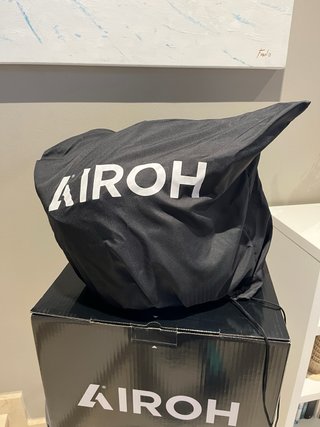 Casco Airoh Aviator Ace 2