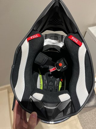 Casco Airoh Aviator Ace 2