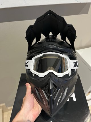 Casco Airoh Aviator Ace 2