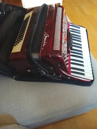 Acordeón Barlo Rojo