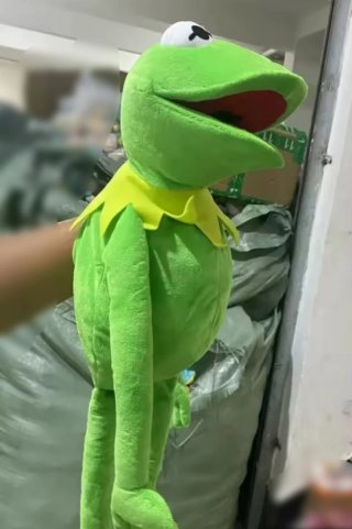 Marioneta títere de peluche la Rana Gustavo kermit