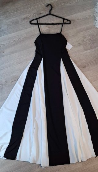 Abito lungo bicolore nero e bianco
