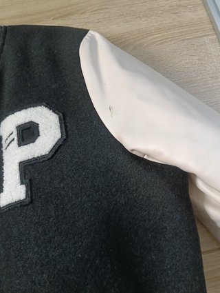 Chaqueta Varsity Béisbol Pull&Bear Talla M Bicolor