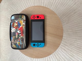 Nintendo Switch + 2 Juegos Sonic + Mario Odyssey