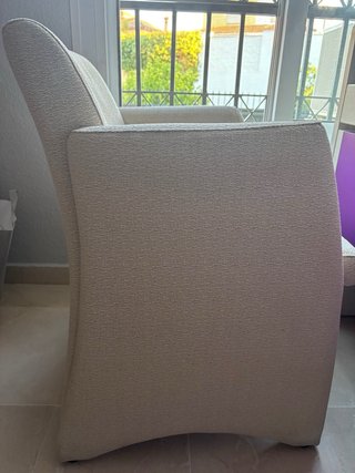 Sillón individual beige de tela