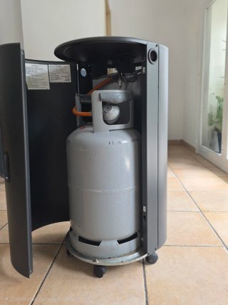 Estufa de gas llama azul