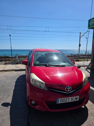Toyota Yaris 2012