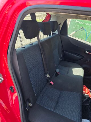 Toyota Yaris 2012