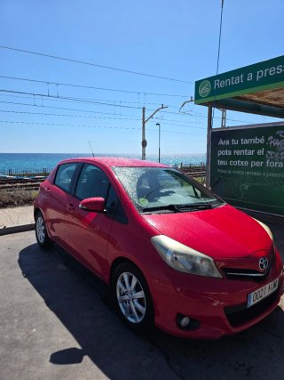 Toyota Yaris 2012