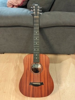 Taylor Baby Mahogany BT2 Zurdo