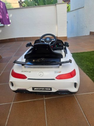 Coche eléctrico Mercedes AMG