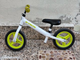 Bicicleta sin pedales B'Twin RunRide 100