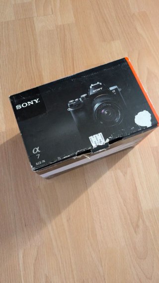 Sony Alpha 7 ILCE-7K full frame+ objetivo 28-70